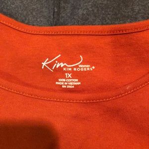 Long sleeved t shirt, orange- brown color